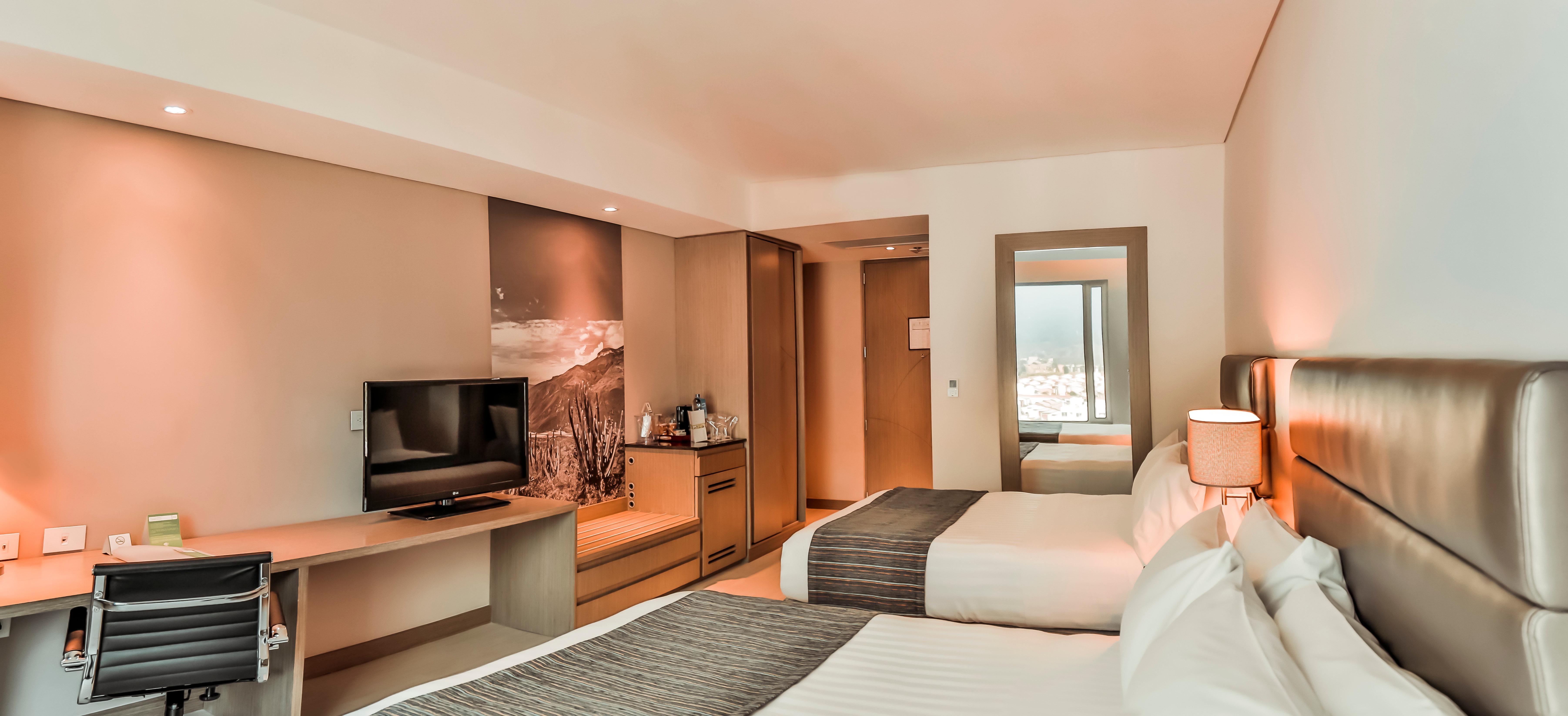 Holiday Inn Bucaramanga Cacique By Ihg Eksteriør billede Deluxe room